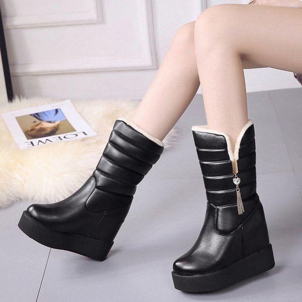 boots fall/winter 2021 height increasing snow warm non-slip cotton-padded shoes with velvet single-layer for women, Black
boots fall/winter 2021 height increasing snow warm non-slip cotton-padded shoes with velvet single-layer for women, Black