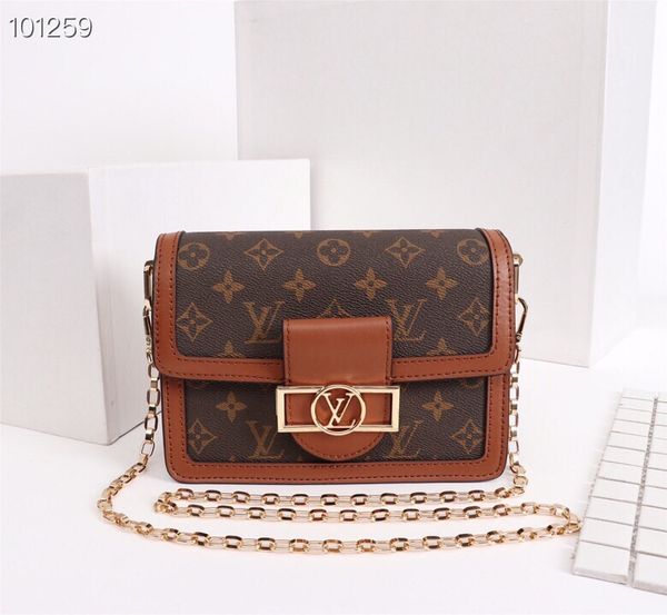 2020 new leather bag handbag m44392 one-shoulderluxurys designers designers bag single-shoulder diagonal ladies bag
2020 new leather bag handbag m44392 one-shoulderluxurys designers designers bag single-shoulder diagonal ladies bag