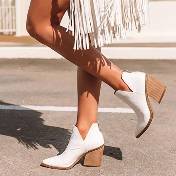 2021 women ankle boots fashion boots for woman autumn winter pointed toe high heels zipper female shoes booties for females, Black
2021 women ankle boots fashion boots for woman autumn winter pointed toe high heels zipper female shoes booties for females, Black