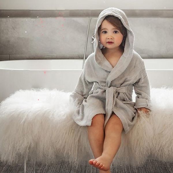 baby robe cartoon hoodies girl boys sleepwear good quality bath towels kids soft bathrobe pajamas children's clothing 201104, Blue;red
baby robe cartoon hoodies girl boys sleepwear good quality bath towels kids soft bathrobe pajamas children's clothing 201104, Blue;red