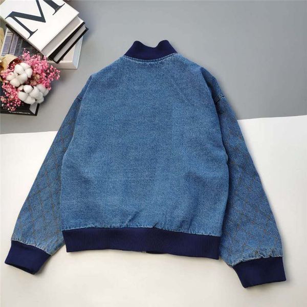 women's jacket denim autumn winter coat embroiderfashion high street elements couple overcoat with button leetrs clothes blue size m, Black;brown
women's jacket denim autumn winter coat embroiderfashion high street elements couple overcoat with button leetrs clothes blue size m, Black;brown