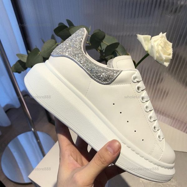 2021 platform shoes sneakers velvet black leather sneakers fashion rubber reflective inner height high bottom leisure sports shoes, Black;red
2021 platform shoes sneakers velvet black leather sneakers fashion rubber reflective inner height high bottom leisure sports shoes, Black;red