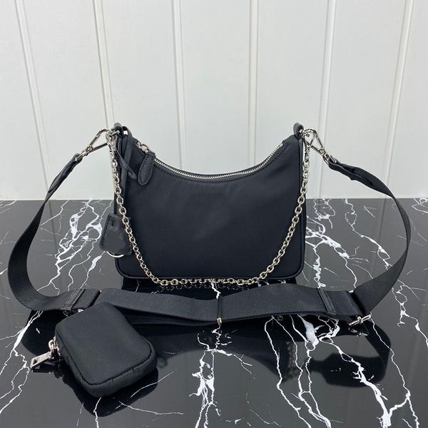 re-edition 2005 re-nylon bag cross hobo nylon shoulder bag designer fashion women mini handbags wallet with box
re-edition 2005 re-nylon bag cross hobo nylon shoulder bag designer fashion women mini handbags wallet with box