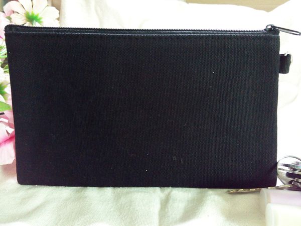 girls black pure cotton canvas cosmetic bags diy women blank plain zipper makeup bag mobile phone clutch bag organizer cases pencil pouches
girls black pure cotton canvas cosmetic bags diy women blank plain zipper makeup bag mobile phone clutch bag organizer cases pencil pouches