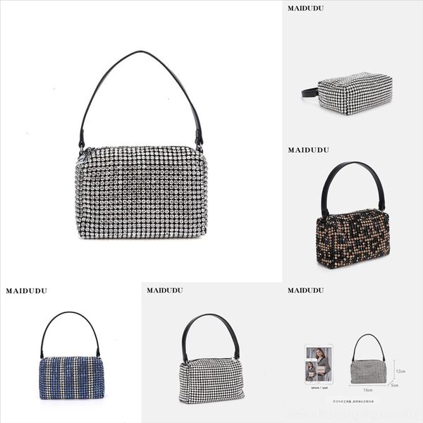 jtbke england style patchwork handbag color insert handbag organiser lamb wool chain messenger lady women contrast shoulder plush handle
jtbke england style patchwork handbag color insert handbag organiser lamb wool chain messenger lady women contrast shoulder plush handle