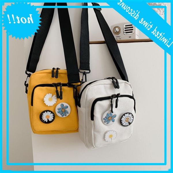ins new daisy 2020 versatile women's korean fashion one shoulder soft girl out of the street girl's messenger bag
ins new daisy 2020 versatile women's korean fashion one shoulder soft girl out of the street girl's messenger bag