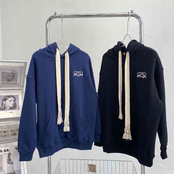 2022 factory wholesale new loe long ribbon hooded terry sweater embroidered men's women's os casual loose in autumn and winter, Black
2022 factory wholesale new loe long ribbon hooded terry sweater embroidered men's women's os casual loose in autumn and winter, Black