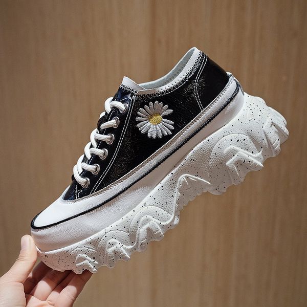 jinjin-30-women chunky sneakers vulcanize shoes korean fashion new female black white platform thick sole casual shoe q1110
jinjin-30-women chunky sneakers vulcanize shoes korean fashion new female black white platform thick sole casual shoe q1110