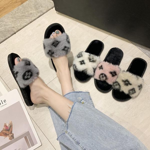 new fashion warm shoes woman winter slippers faux fur women slippers slip on flip flops fur slippers female slides plus size 41 x1020, Black
new fashion warm shoes woman winter slippers faux fur women slippers slip on flip flops fur slippers female slides plus size 41 x1020, Black