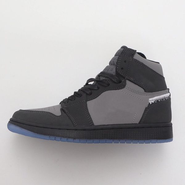 2020 design new luxury men's and women's sports shoes black and dark gray stitching shoe body blue crystal outsole ing
2020 design new luxury men's and women's sports shoes black and dark gray stitching shoe body blue crystal outsole ing