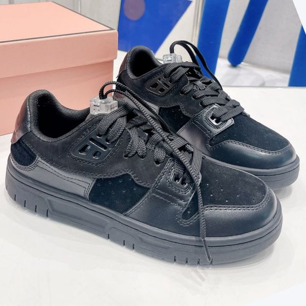 designer women shoes 08sthlm women low sneakersgrained calfskin with cracked suede panels versatile and comfortable outdoor casual shoe, Black
designer women shoes 08sthlm women low sneakersgrained calfskin with cracked suede panels versatile and comfortable outdoor casual shoe, Black