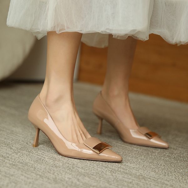 2020 female shape-down pointed to genuine high-quality leather toe high heels special design shoes bombs elj9, Black
2020 female shape-down pointed to genuine high-quality leather toe high heels special design shoes bombs elj9, Black