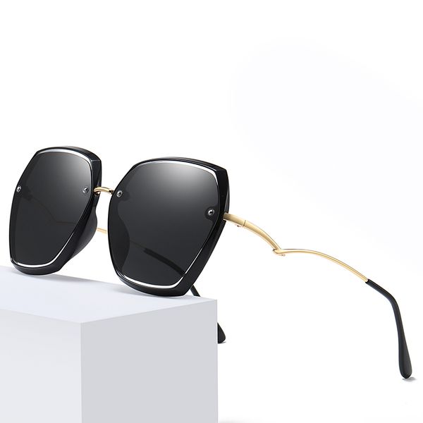 women polarized sunglasses retro vintage classic sun glasses outdoor travel brand designer female oculos de sol square, White;black
women polarized sunglasses retro vintage classic sun glasses outdoor travel brand designer female oculos de sol square, White;black