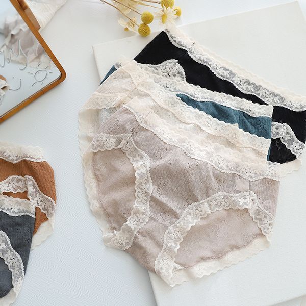 seamless mid-rise ladies'briefs cozy spring summer japanese lingerie sweet female panties n706 cmt6, Black;pink
seamless mid-rise ladies'briefs cozy spring summer japanese lingerie sweet female panties n706 cmt6, Black;pink
