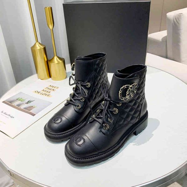 black ankle interlocking biker chunky platform flats combat boots low heel lace-up booties leather chains buckle women luxury designers
black ankle interlocking biker chunky platform flats combat boots low heel lace-up booties leather chains buckle women luxury designers