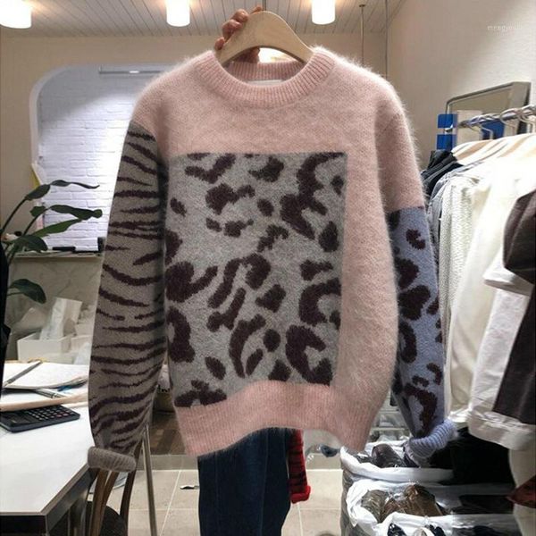 2020 new chic o neck long sleeve mohair sweaters harajuku hit color patchwork leopard sueter mujer streetwear jumper femme1, White;black
2020 new chic o neck long sleeve mohair sweaters harajuku hit color patchwork leopard sueter mujer streetwear jumper femme1, White;black