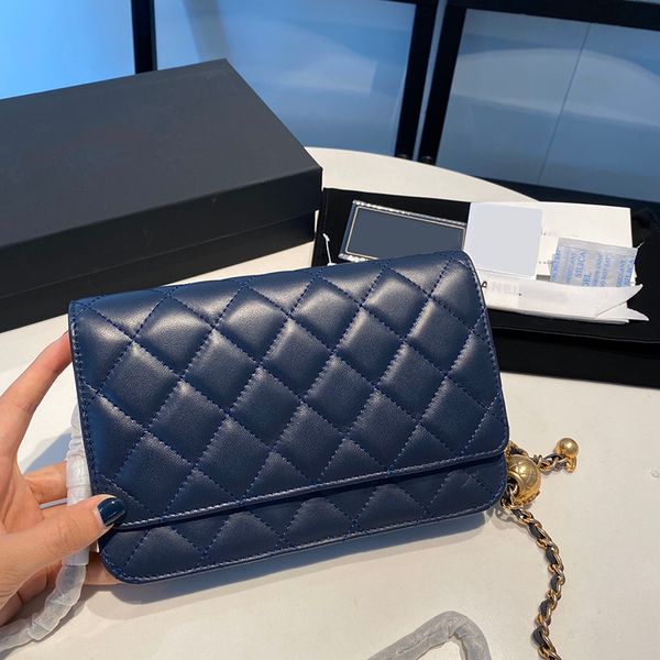 2021 new style women bags this bag is super practical 98745 the magic little golden ball can be arbitrarily long and short fashion bags
2021 new style women bags this bag is super practical 98745 the magic little golden ball can be arbitrarily long and short fashion bags
