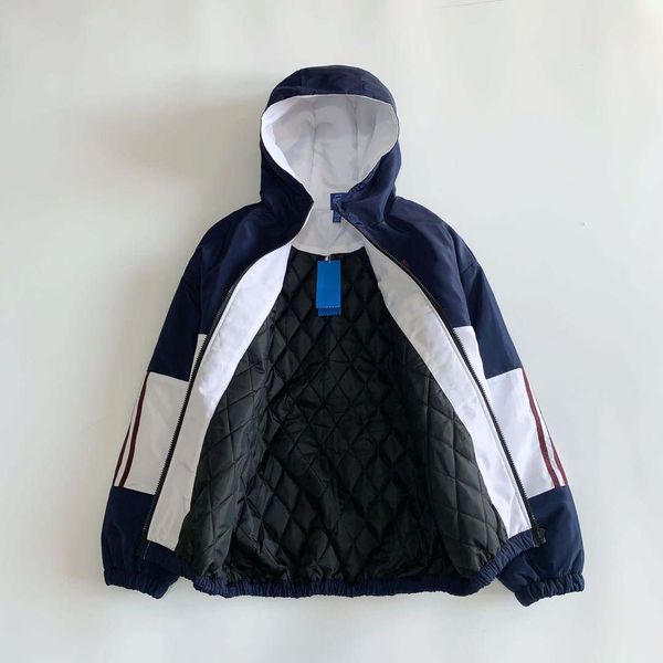 designer thick winter jacket for women men fashion coat with letters print black white navy colors panelled with strips on sleeves size s-xl, Black;brown
designer thick winter jacket for women men fashion coat with letters print black white navy colors panelled with strips on sleeves size s-xl, Black;brown