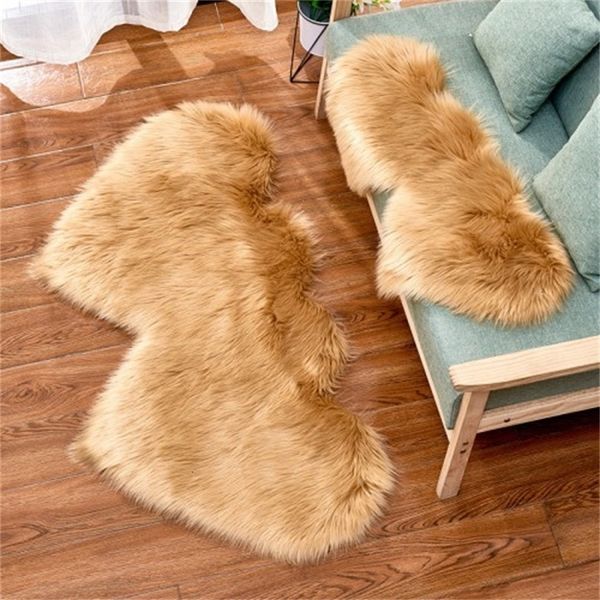 imitation wool carpet plush living room bedroom double heart shaped fur rug washable seat pad fluffy rugs 35*70cm 60*120cm 90*180cm 8 n04a6
imitation wool carpet plush living room bedroom double heart shaped fur rug washable seat pad fluffy rugs 35*70cm 60*120cm 90*180cm 8 n04a6