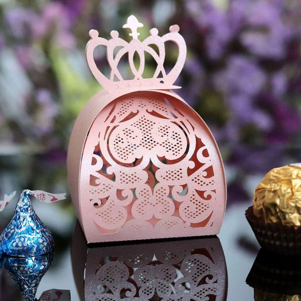 25pcs / пак love heart crown laser cut hollow одолжений подарки шоколадные конфеты коробки baby shower свадьба принадлежности
25pcs / пак love heart crown laser cut hollow одолжений подарки шоколадные конфеты коробки baby shower свадьба принадлежности