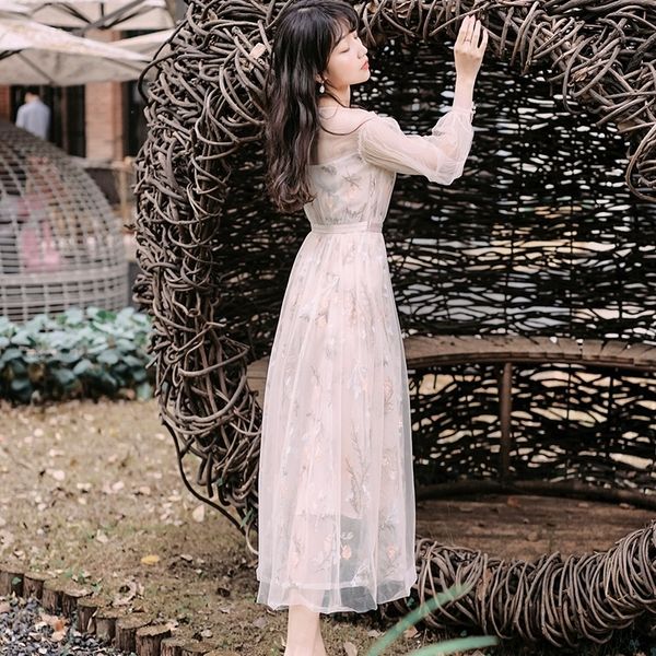 yosimi summer vintage mesh floral embroidery long women dress two-piece outfits set dress evening party o-neck full sleeve lj201202, Black;gray
yosimi summer vintage mesh floral embroidery long women dress two-piece outfits set dress evening party o-neck full sleeve lj201202, Black;gray