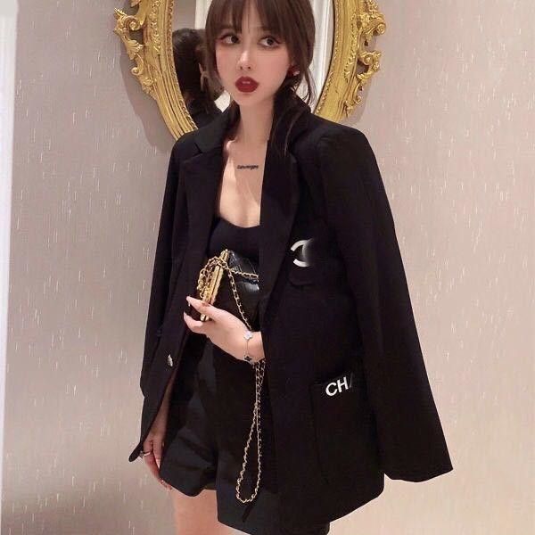 luxury designer fashion blazer c jacket women casual pockets long sleeve work suit coat office lady blazers women business blazer channel, White;black
luxury designer fashion blazer c jacket women casual pockets long sleeve work suit coat office lady blazers women business blazer channel, White;black