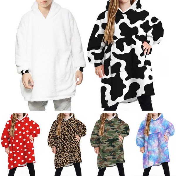children print blanket sweatshirt hooded blanket with pocket oversized wearable for kids 2020 new fashion warm clothing, Black;red
children print blanket sweatshirt hooded blanket with pocket oversized wearable for kids 2020 new fashion warm clothing, Black;red