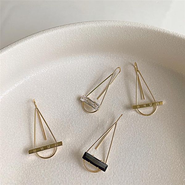 aomu korean personality gold metal drop-shaped roman numerals fashion white black rhinestone drop earrings gifts for women, Silver
aomu korean personality gold metal drop-shaped roman numerals fashion white black rhinestone drop earrings gifts for women, Silver
