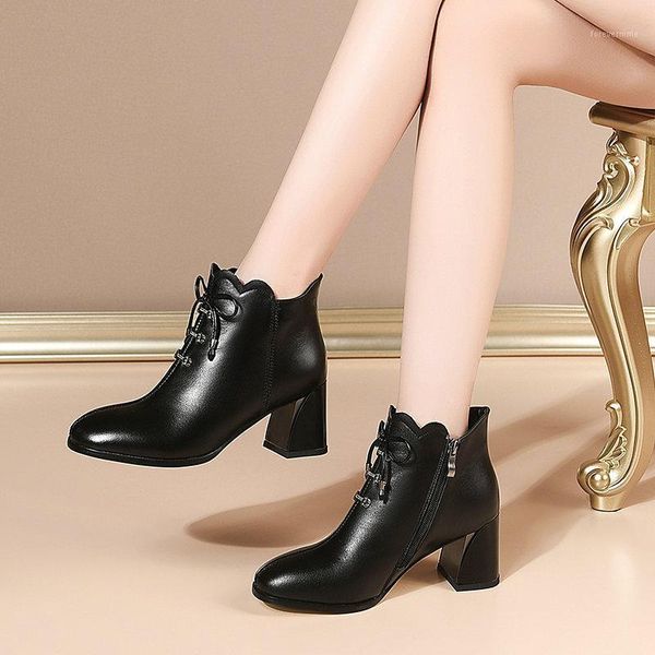 boots elegant female woman genuine leather side zipper high heels shoes est wedding quality ankle1, Black
boots elegant female woman genuine leather side zipper high heels shoes est wedding quality ankle1, Black