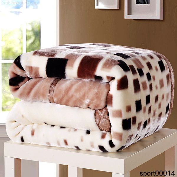 soft winter quilt blanket for bed printed raschel mink throw twin queen size single double bed fluffy warm fat thick blankets
soft winter quilt blanket for bed printed raschel mink throw twin queen size single double bed fluffy warm fat thick blankets