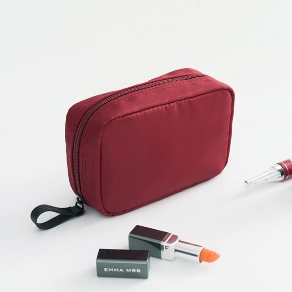 portable simple storage bag , large capacity multi-function fashion travel toiletry bag cosmetic waterproof trumpet1
portable simple storage bag , large capacity multi-function fashion travel toiletry bag cosmetic waterproof trumpet1