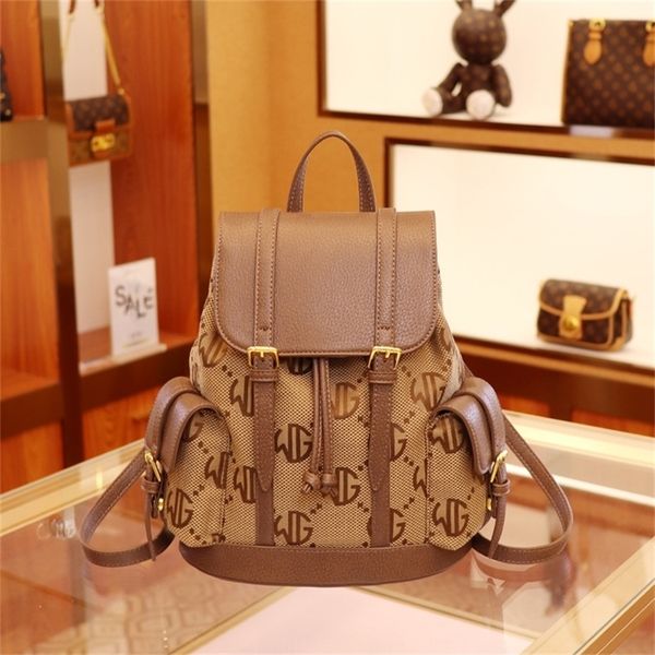 factory store shop french premium leather backpack new fashion trend women's minority design large capacity schoolbag wholesale store
factory store shop french premium leather backpack new fashion trend women's minority design large capacity schoolbag wholesale store