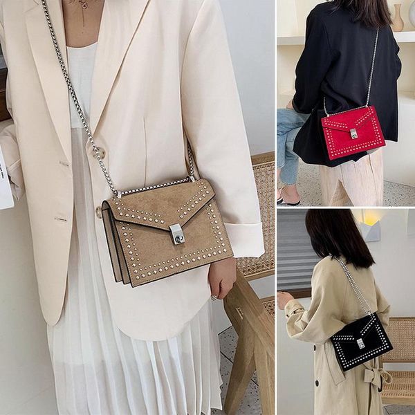 2020 vintage leather crossbody bags for women travel handbag chain fashion rivet lock small shoulder messenger bags female flaps
2020 vintage leather crossbody bags for women travel handbag chain fashion rivet lock small shoulder messenger bags female flaps