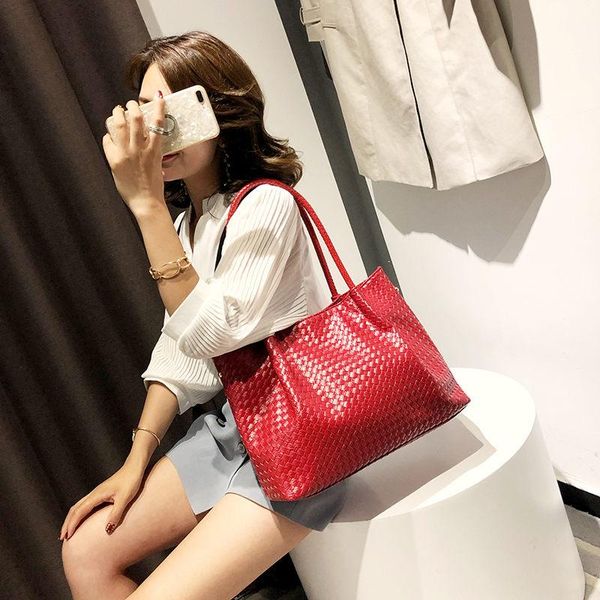 luxury handbags women bags designer big bag ladies soft leather tote bags large capacity bag bolsas feminina 2020
luxury handbags women bags designer big bag ladies soft leather tote bags large capacity bag bolsas feminina 2020