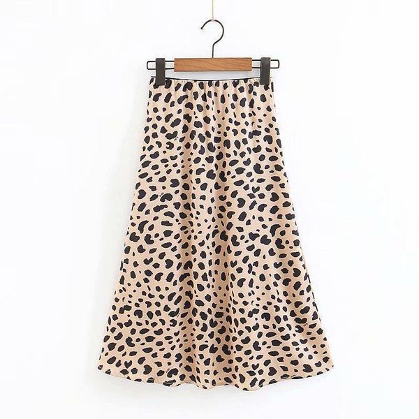 высокие талии юбки женские винтажные леопардовые юбка женские пятно midi a line cheetah print юбка уличная одежда животных печати юбки 2020, Black
высокие талии юбки женские винтажные леопардовые юбка женские пятно midi a line cheetah print юбка уличная одежда животных печати юбки 2020, Black