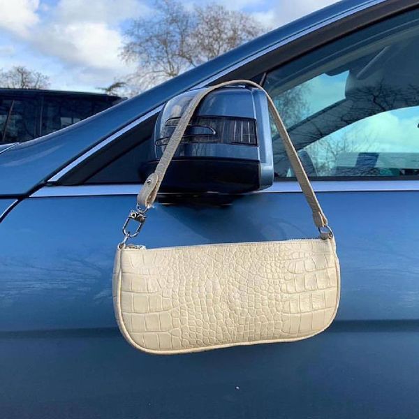korean brand vintage leather women handbag designer crocodile pattern shoulder bags famale purses baguette party clutch bag
korean brand vintage leather women handbag designer crocodile pattern shoulder bags famale purses baguette party clutch bag