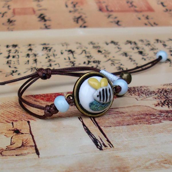 creative cute hand pinch small bee ceramic bracelet personality vintage ethnic style hand-woven jewelry student accessories, Golden;silver
creative cute hand pinch small bee ceramic bracelet personality vintage ethnic style hand-woven jewelry student accessories, Golden;silver