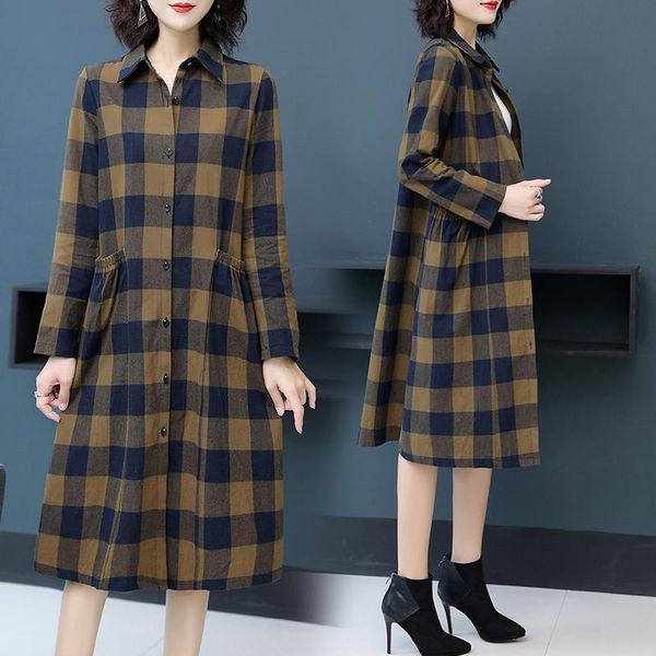 new 2021 spring autumn long trench coat for women casual slim single-breasted lattice coat women's thin overcoat with pocket, Tan;black
new 2021 spring autumn long trench coat for women casual slim single-breasted lattice coat women's thin overcoat with pocket, Tan;black