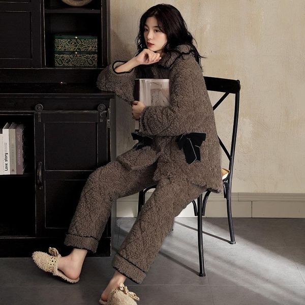 quality cotton pajamas female winter coral fleece thickening and velvet leisurewear suit qiu dong flannel can wear outside, Gray
quality cotton pajamas female winter coral fleece thickening and velvet leisurewear suit qiu dong flannel can wear outside, Gray