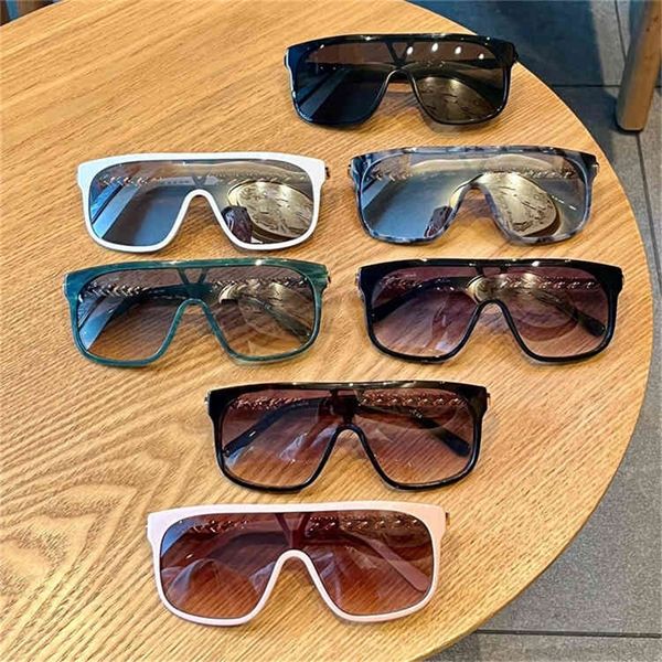 80% off wholesale new l family integrated mirror toad sunglasses men's and women's conjoined goggles large sunglasses z2175, White;black
80% off wholesale new l family integrated mirror toad sunglasses men's and women's conjoined goggles large sunglasses z2175, White;black