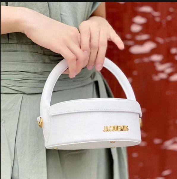 2020 new niche design bag pink check portable round cake meal box bag ladies leather wallet cosmetic fashion bag 01, Blue;gray
2020 new niche design bag pink check portable round cake meal box bag ladies leather wallet cosmetic fashion bag 01, Blue;gray