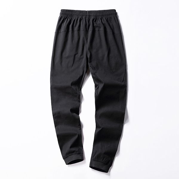 2020 new fashion men's warm pants autumn style fashion casual solid color pocket pants casual sports pants jogger, Black
2020 new fashion men's warm pants autumn style fashion casual solid color pocket pants casual sports pants jogger, Black