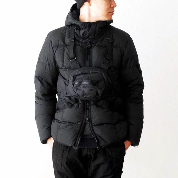 mens parkas coat mens puffer jacket winter thick down coats 20fw mens hiphop singer windproof clothes with badge, Black
mens parkas coat mens puffer jacket winter thick down coats 20fw mens hiphop singer windproof clothes with badge, Black