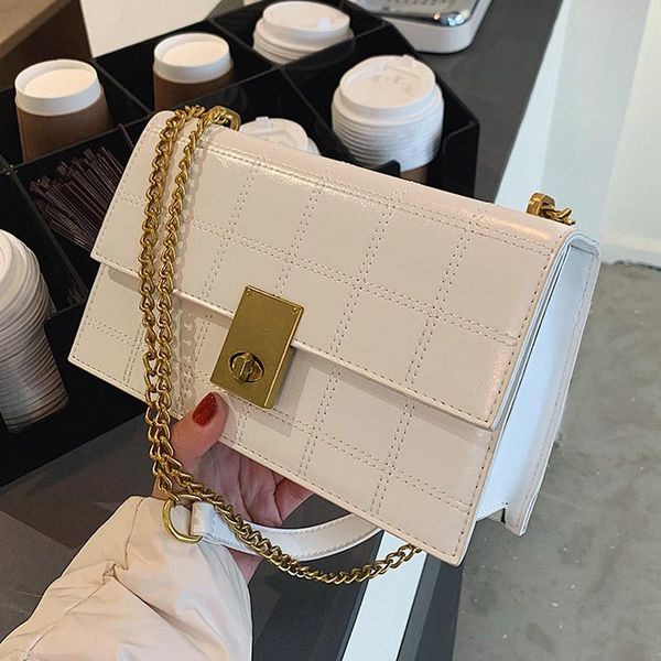 classic chain pu leather crossbody bag 2021 new high-quality pu leather women's designer handbag shoulder messenger bag
classic chain pu leather crossbody bag 2021 new high-quality pu leather women's designer handbag shoulder messenger bag