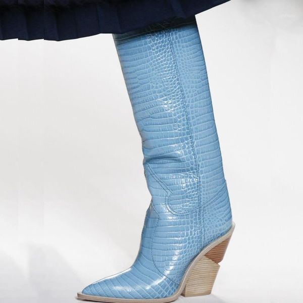 boots deat 2021 autumn and winter fashion casual solid color pointed toe long slope heel high large size women sg4391, Black
boots deat 2021 autumn and winter fashion casual solid color pointed toe long slope heel high large size women sg4391, Black