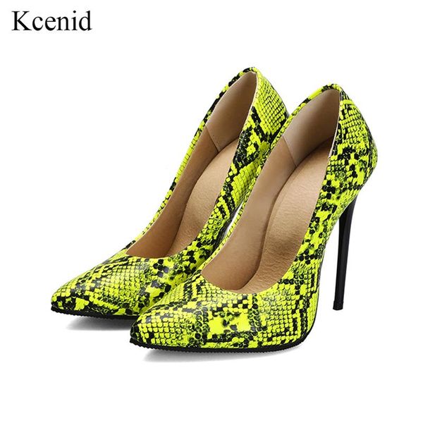 kcenid new 2021 fashion woman high heels pumps snake print pointed toe womens party shoes office work shoes women big size, Black
kcenid new 2021 fashion woman high heels pumps snake print pointed toe womens party shoes office work shoes women big size, Black