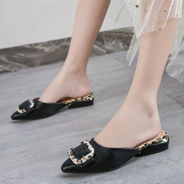 2021 new women summer mules slip on pu slippers ladies pointed toe square low heels woman fashion metal leopard casual sandal qnsr, Black
2021 new women summer mules slip on pu slippers ladies pointed toe square low heels woman fashion metal leopard casual sandal qnsr, Black
