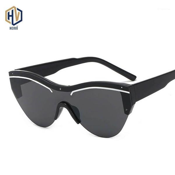 2020 luxurious square sunglasses women classic vintage triangle frame outdoor street beat sun glasses siamese piece eyewear1, White;black
2020 luxurious square sunglasses women classic vintage triangle frame outdoor street beat sun glasses siamese piece eyewear1, White;black