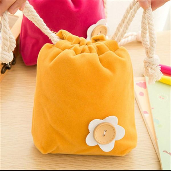 2020 new fashion cosmetic candy gift pouch bags drawstring flower printed storage bag sundries candy toys organizer sale
2020 new fashion cosmetic candy gift pouch bags drawstring flower printed storage bag sundries candy toys organizer sale