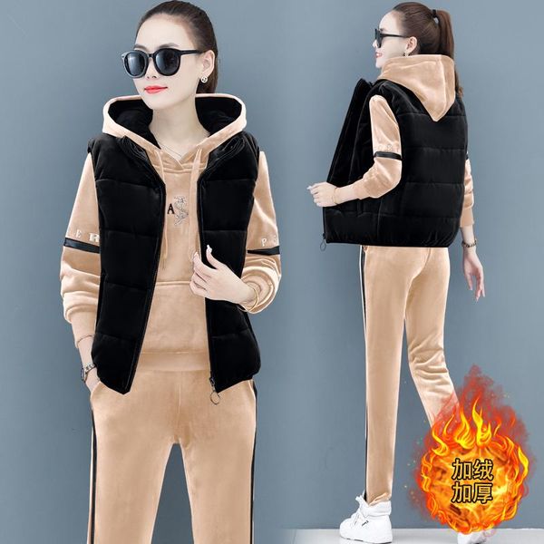 women's tracksuits 2021winter large size letter embroidery hoodies +vest+pants velvet female plus three-piece sets, Gray
women's tracksuits 2021winter large size letter embroidery hoodies +vest+pants velvet female plus three-piece sets, Gray